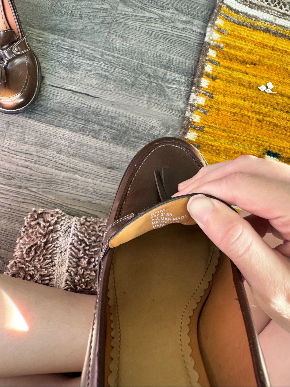 Women’s Brown Leather Tassel Loafer Pump Heels with Ring Detail - Picture 7 of 7
